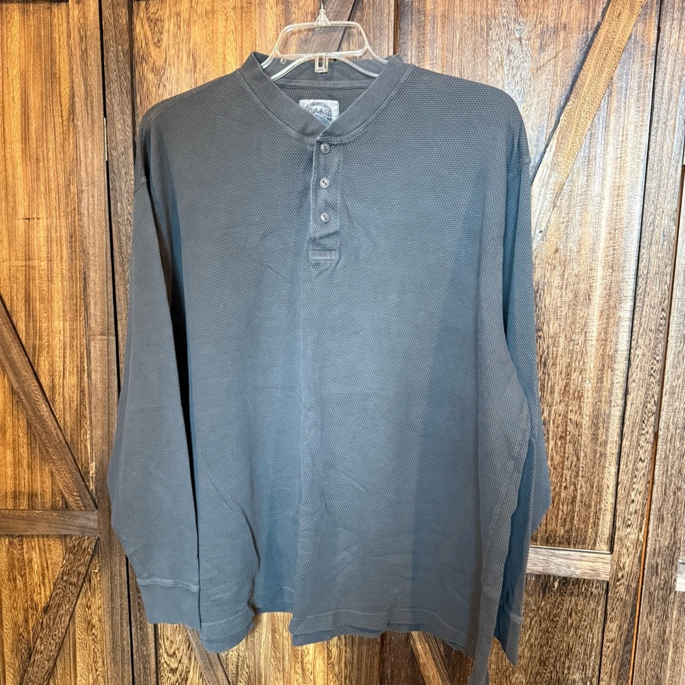 Cabela’s -  Men's Charcoal Long Sleeve Henley Size 2XL Tall